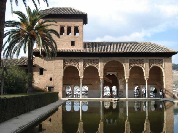 Dona Lupe Casa Carmen Alhambra — Photos 1
